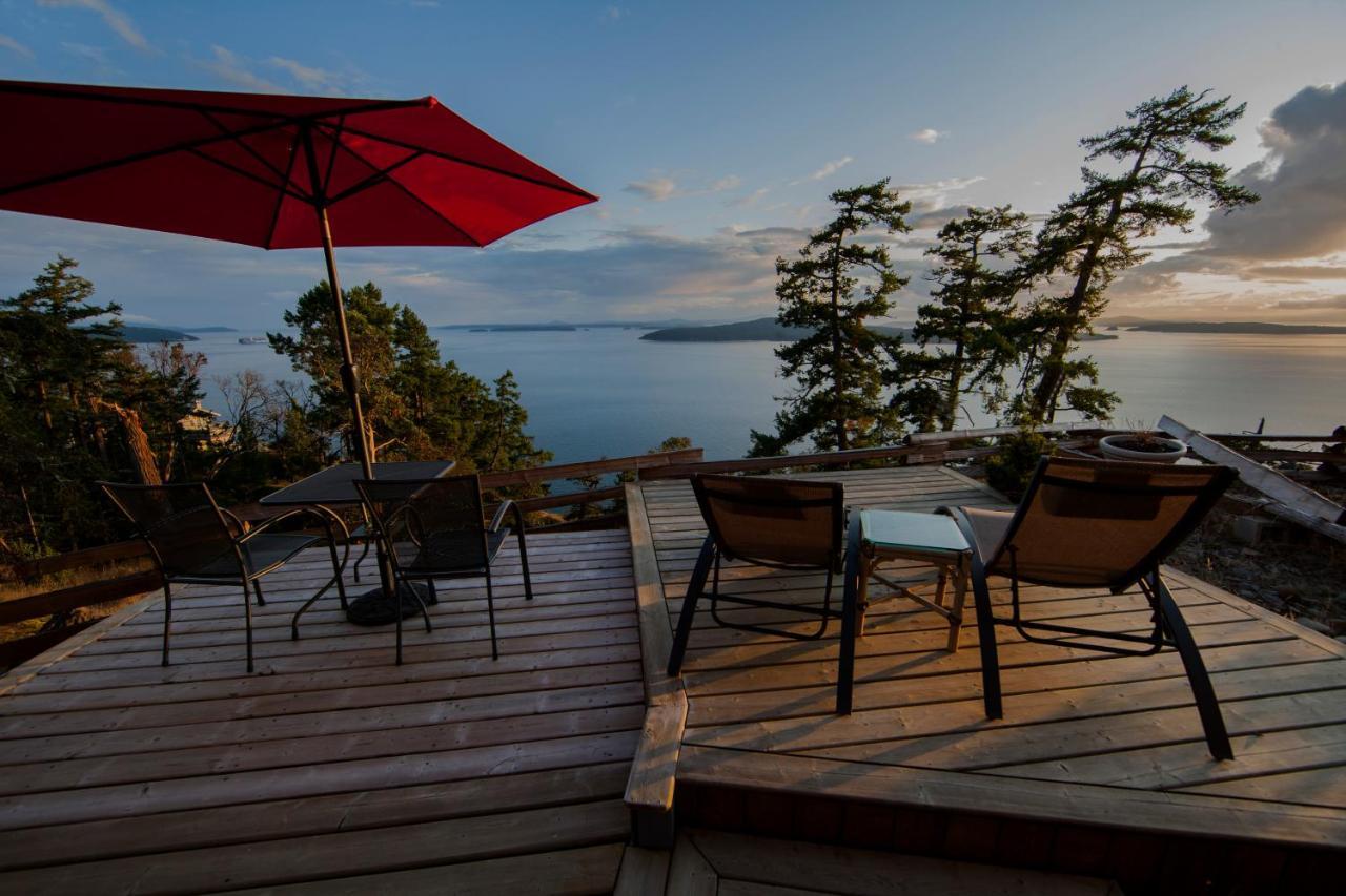 Shangri-La Oceanfront Vacation Home Bedwell Harbour Buitenkant foto