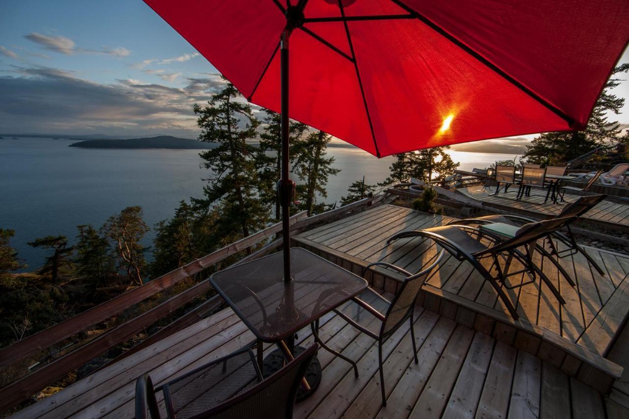 Shangri-La Oceanfront Vacation Home Bedwell Harbour Buitenkant foto