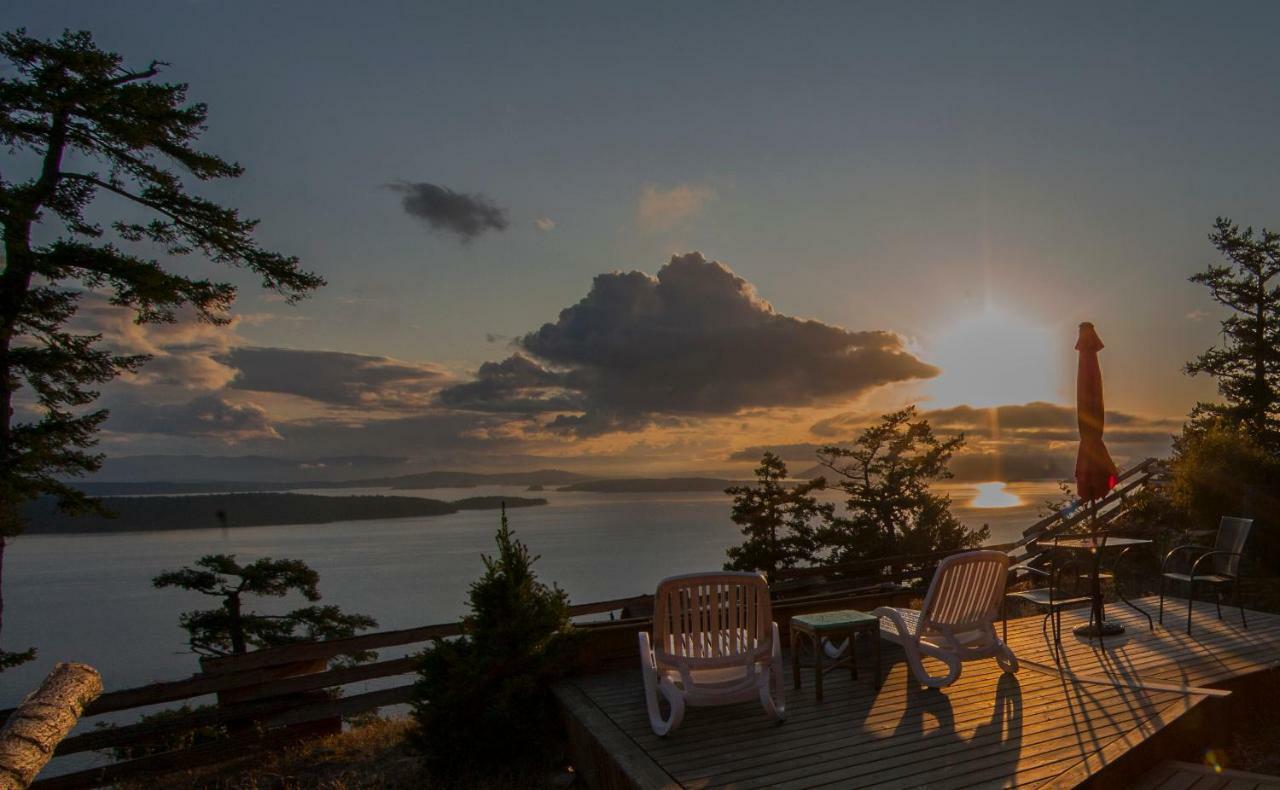 Shangri-La Oceanfront Vacation Home Bedwell Harbour Buitenkant foto